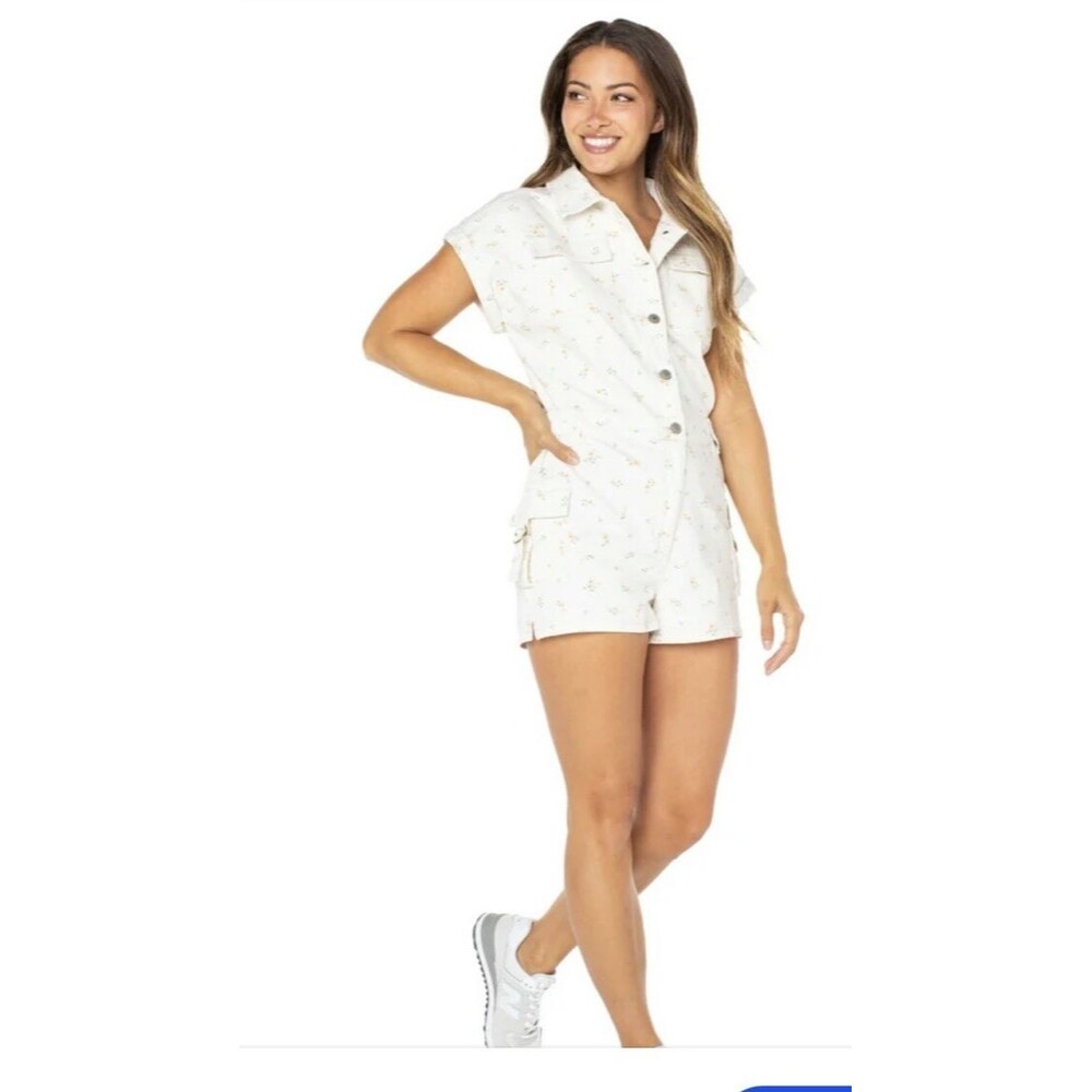Celebrity Pink Floral Utility Romper Med White Boho Cargo Jumpsuit Elastic NWT